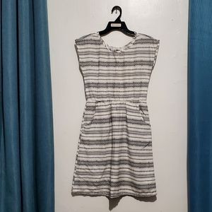 Old navy Girl's dress. XL